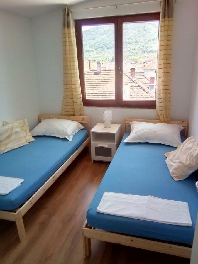 Apartmán Relax Garden Stari Grad  Exteriér fotografie