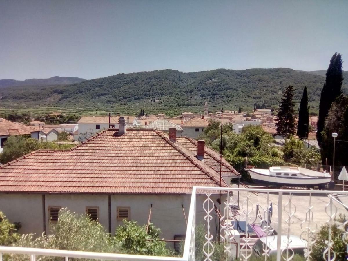 Apartmán Relax Garden Stari Grad  Exteriér fotografie